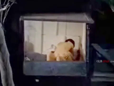 Love Actually… Sucks抜けるエロgif