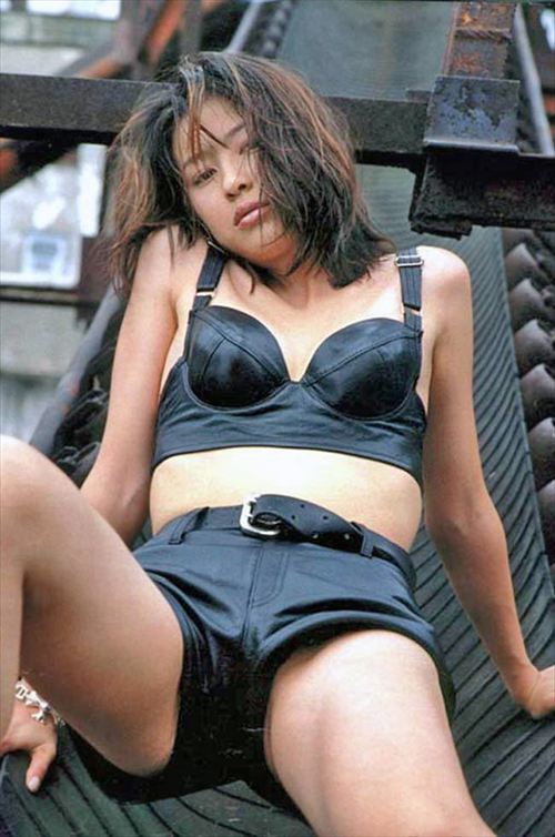 水野美紀の抜けるエロ画像