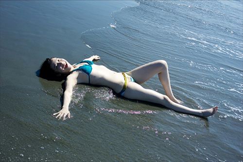 村川絵梨の抜けるエロ画像