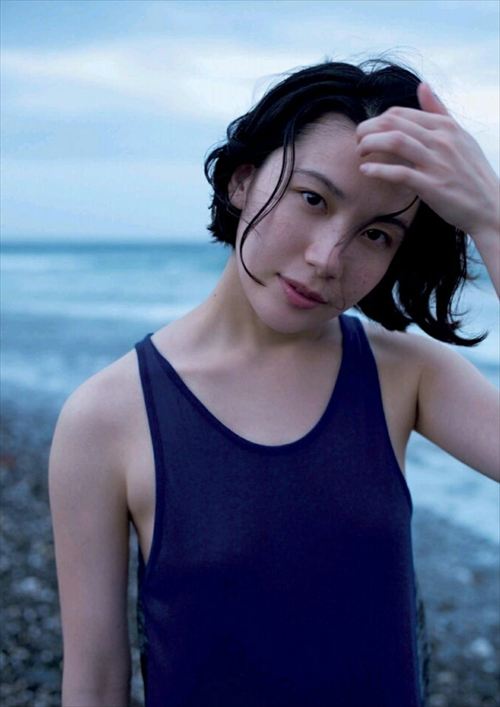 村川絵梨の抜けるエロ画像