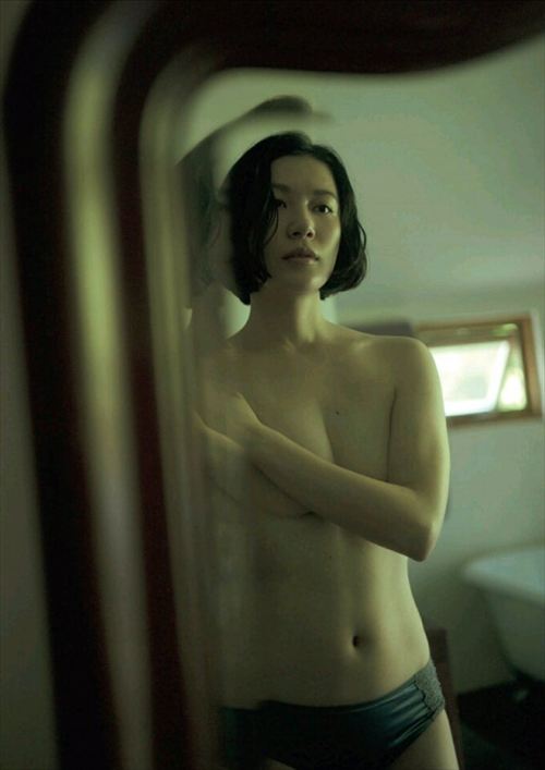 村川絵梨の抜けるエロ画像