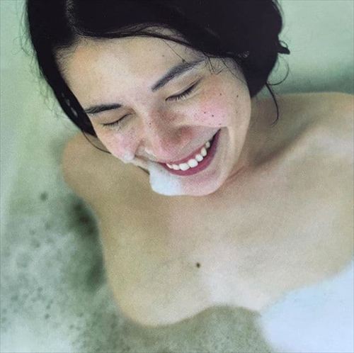 村川絵梨の抜けるエロ画像