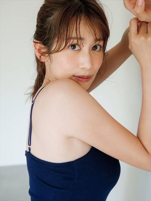 元NHK中川安奈アナ初グラビアエロ画像