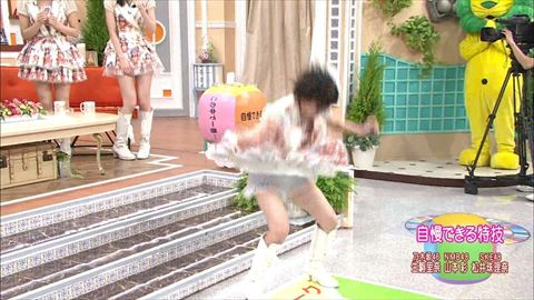 乃木坂46エロいパンチラや胸チラ画像