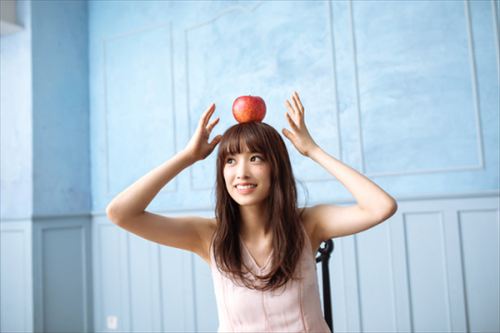 佐々木久美の抜けるエログラビア画像