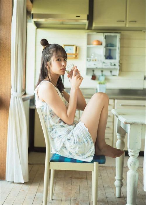 佐々木久美の抜けるエログラビア画像