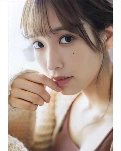 佐々木久美の抜けるエログラビア画像