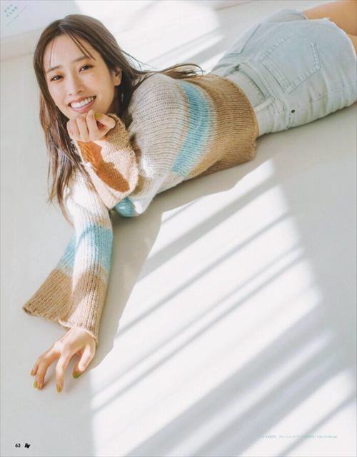 佐々木久美の抜けるエログラビア画像