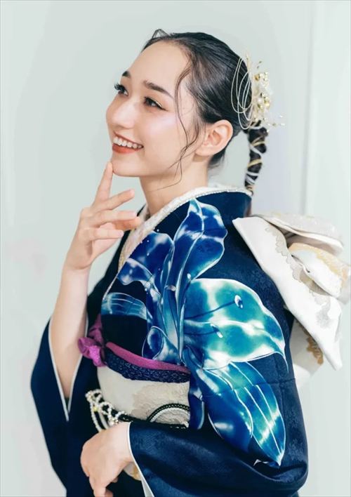 白本彩奈抜けるおっぱいエロ画像