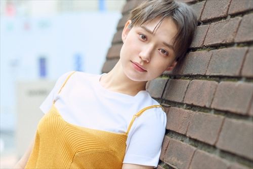 白本彩奈抜けるおっぱいエロ画像