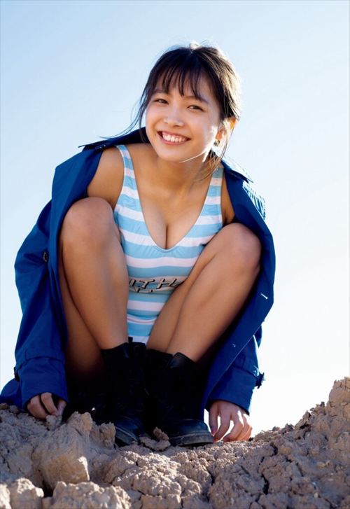 寺本莉緒抜けるおっぱいエロ画像