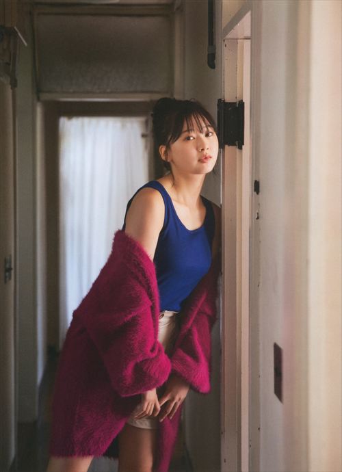 日向坂46富田鈴花の抜けるエロ画像