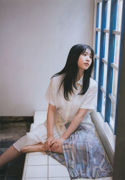 日向坂46富田鈴花の抜けるエロ画像