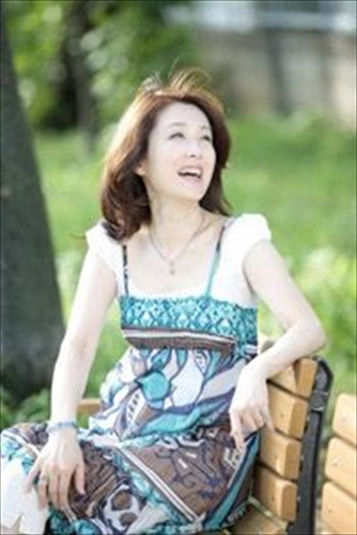 筒井真理子画像