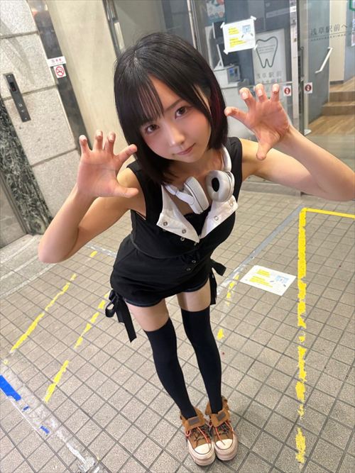 夜道雪 エロい水着姿のグラビア画像