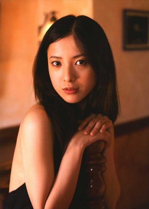 吉高由里子の抜けるエロ画像