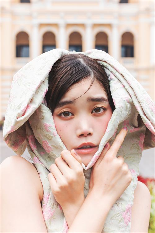 セントチヒロ・チッチの写真集『千尋』先行カットで魅せる女性美