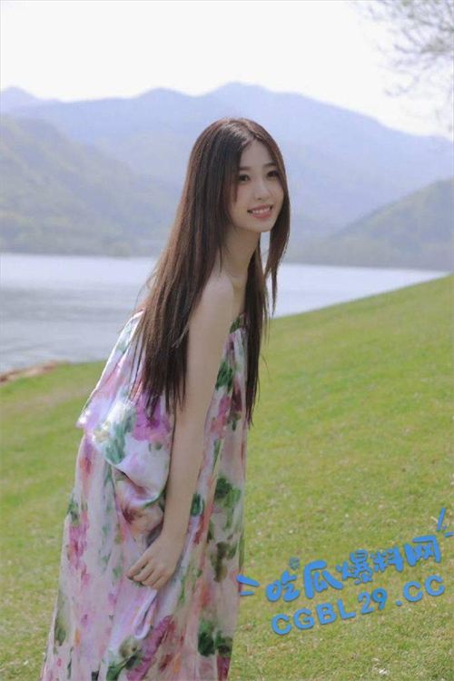 女性タレント流出