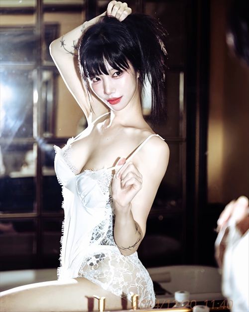 ベラソニ エロいゲーム配信をTwitchで行うベラソニ