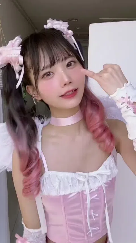 かれしちゃん エロいコスプレGIF セクシーな動き