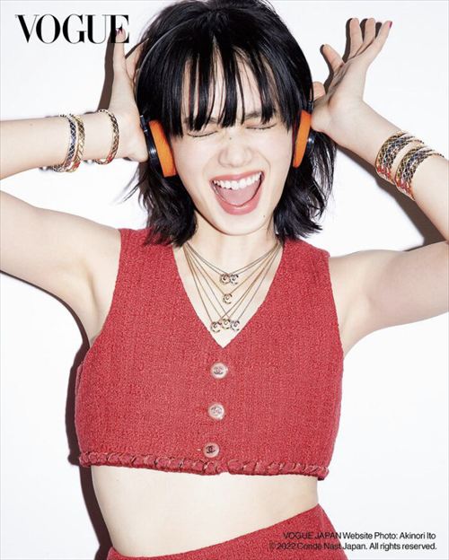 小松奈々グラビアおっぱいエロ画像