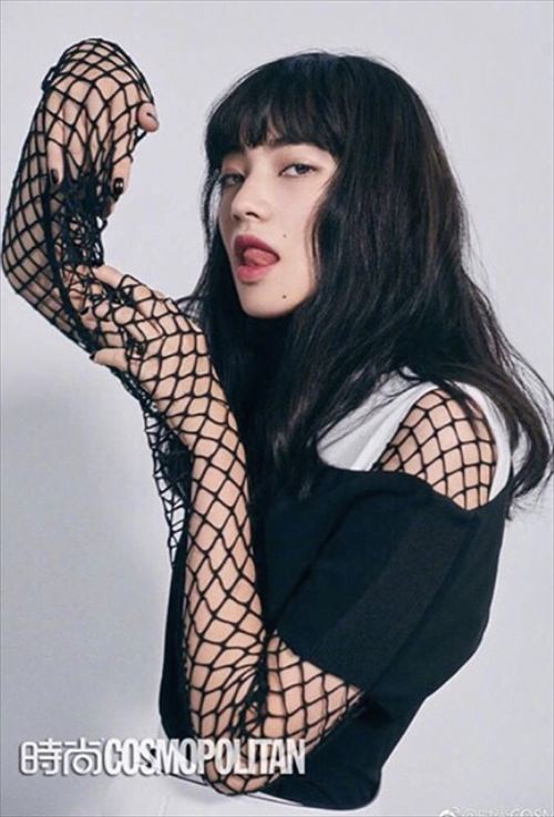 小松奈々グラビアおっぱいエロ画像