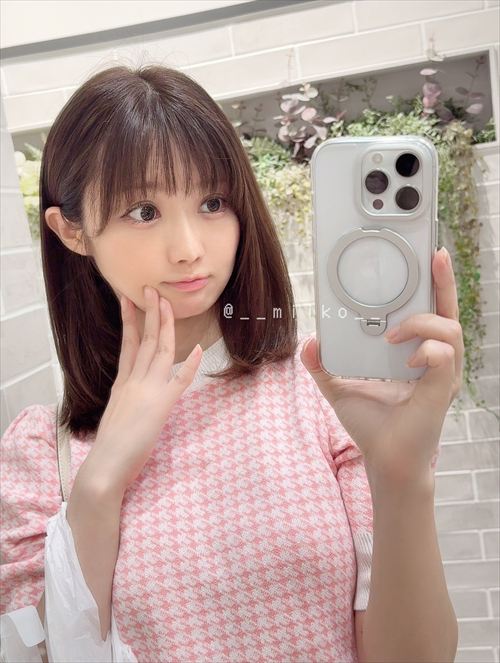 みぃ子 自撮り エロ ライブチャット