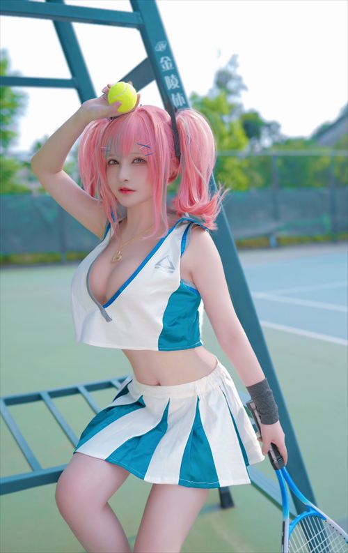 千夜未来 エロコスプレ 温泉水着で濡れ透けボディ