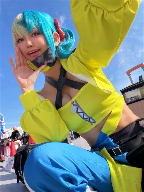 c107エロコスプレエロコスえなこ伊織もえコスプレイヤーおっぱい露出