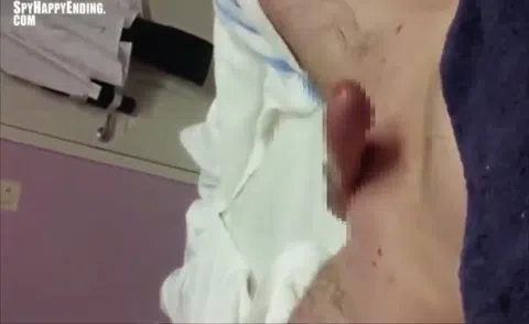 男性器脱毛 手コキ無修正 巨根扱き