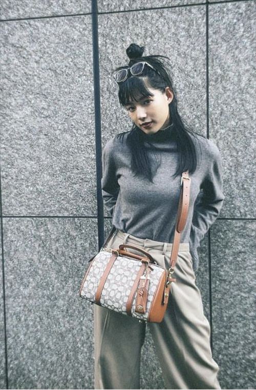 石井杏奈濡れ場エロE-girls巨乳おっぱい