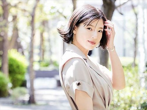 石井杏奈濡れ場エロE-girls巨乳おっぱい