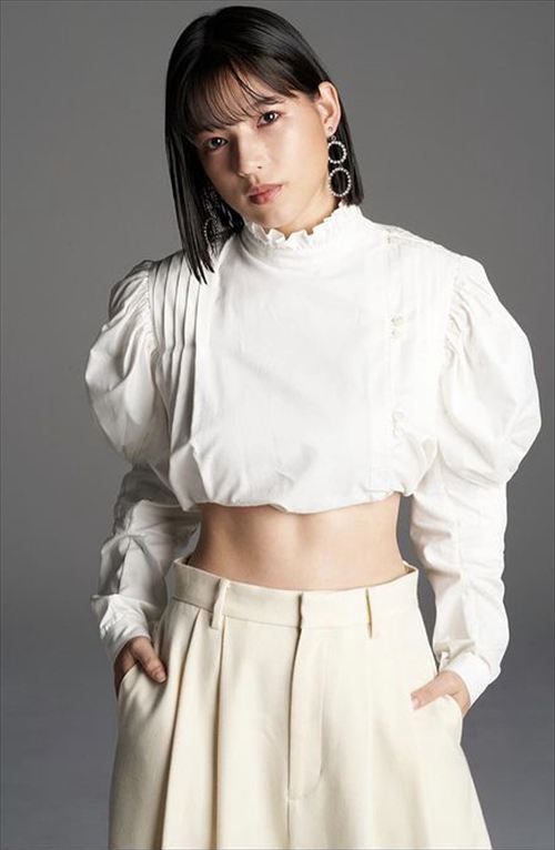 石井杏奈濡れ場エロE-girls巨乳おっぱい