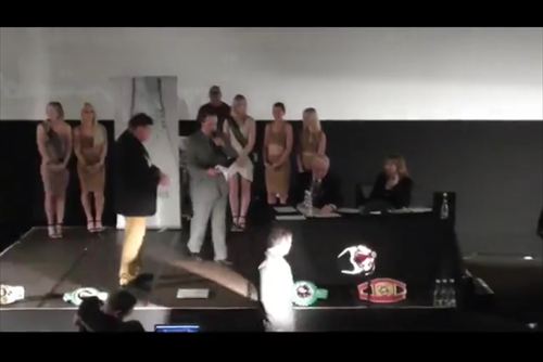 美人格闘家 MMA ヌード流出 おっぱい丸見え