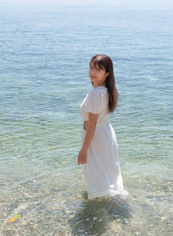 川越にこヌードエロ写真集グラビア水着おっぱいおとなにこ