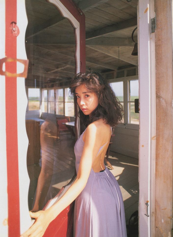 川島なお美ヌードグラビアエロ綺麗乳首乳輪