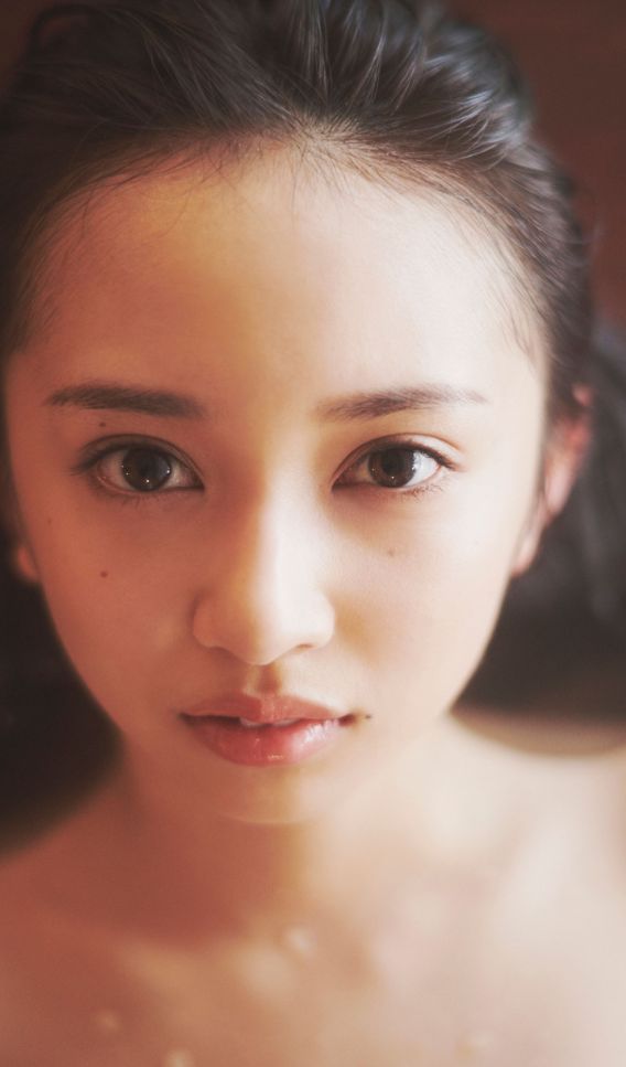 小宮有紗濡れ場ヌードおっぱいエロ写真集グラビア