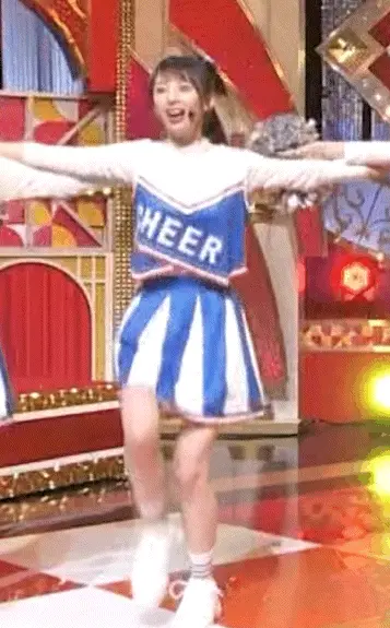 乃木坂スター誕生 矢田萌華 ミニスカ股間丸見え パンチラ