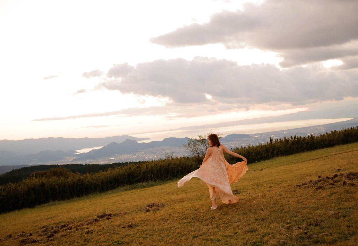 篠崎愛ヌードエロ写真集すっぽんぽんお尻全裸挿入ポーズ