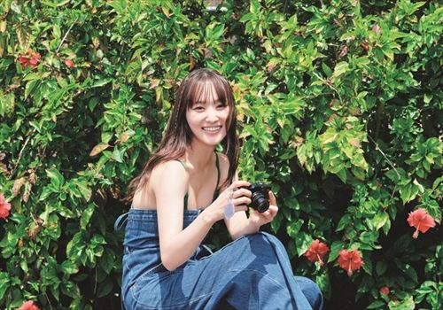 菅井友香ヌードエログラビア写真集櫻坂46水着下着たびすがい