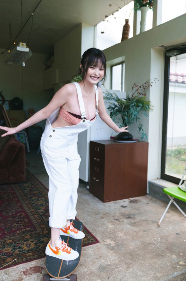 すずらヌードエロ写真集コスプレイヤー乳首雪肌カノジョvol.2