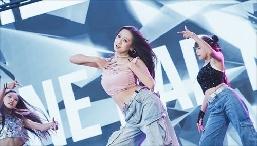 以濼 @yiluo2617_ セクシー 巨乳 台湾ダンサー