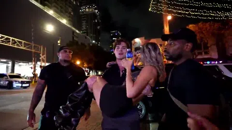 ノーパン美少女エロ画像