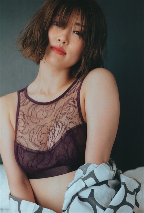 樋口日奈エロ画像