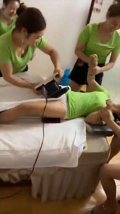 マッサージ店エロ