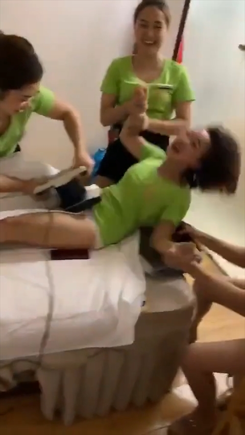 マッサージ店エロ