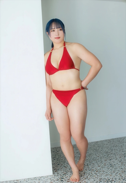 野村優エロおっぱいグラビア水着パワーリフティング日本記録保持者ヤンマガ