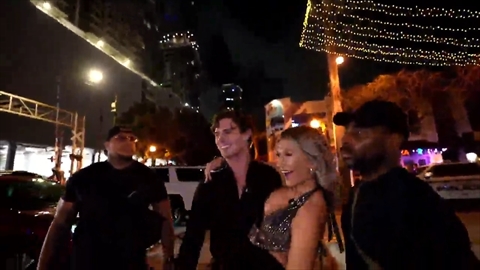 ノーパン美少女エロ画像