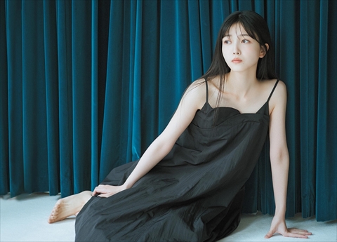 久保史緒里エロ画像