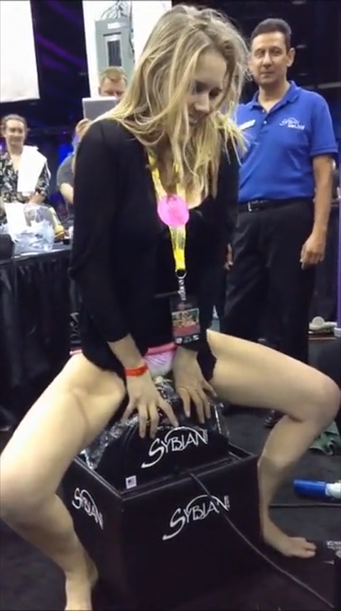 女子アナアダルトイベント